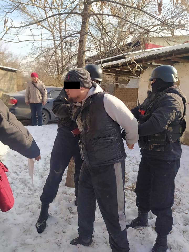 В Джалал- Абаде задержана вооруженная банда грабителей